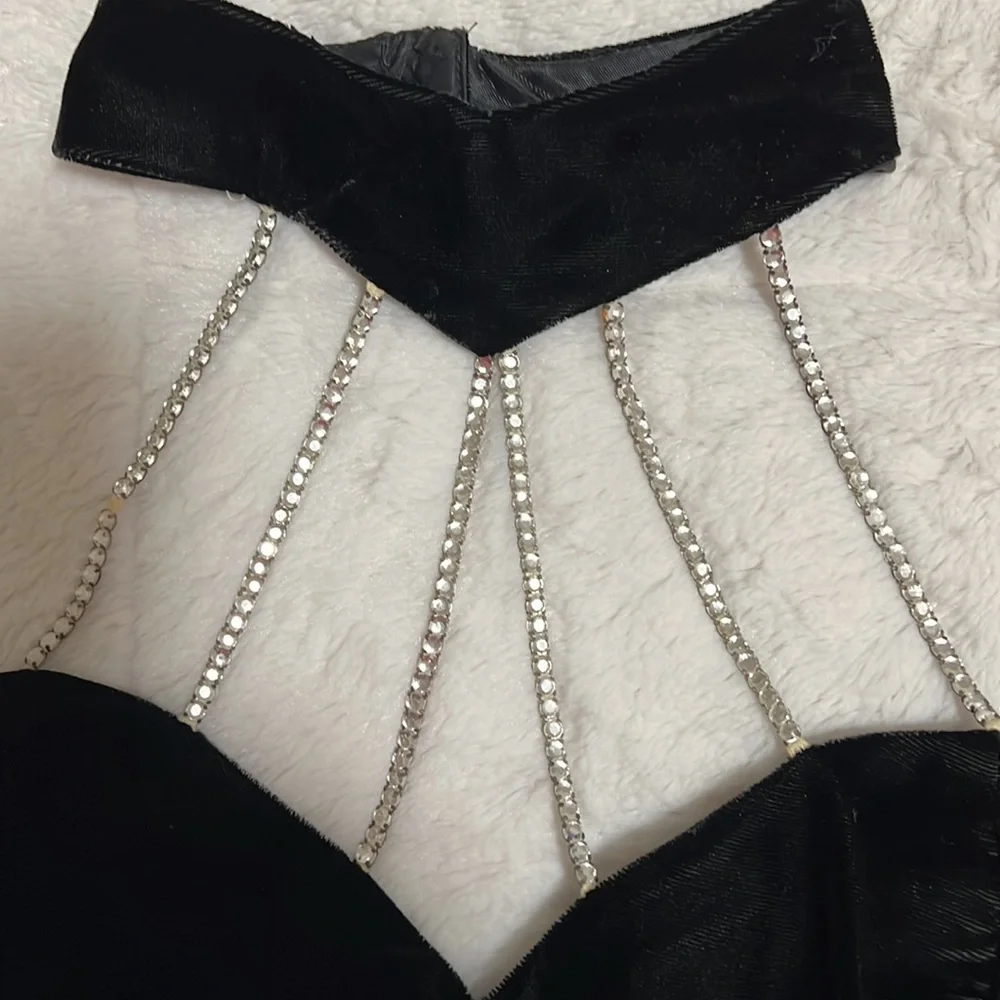 Vintage black velvet gown from 90s, size 11/12 - Picture 5 of 12